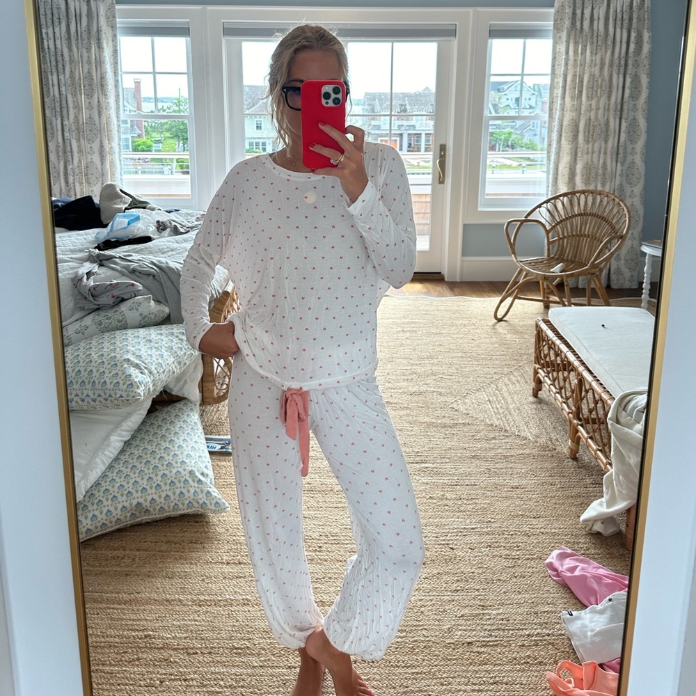 EBERJEY Little pink heart pajamas